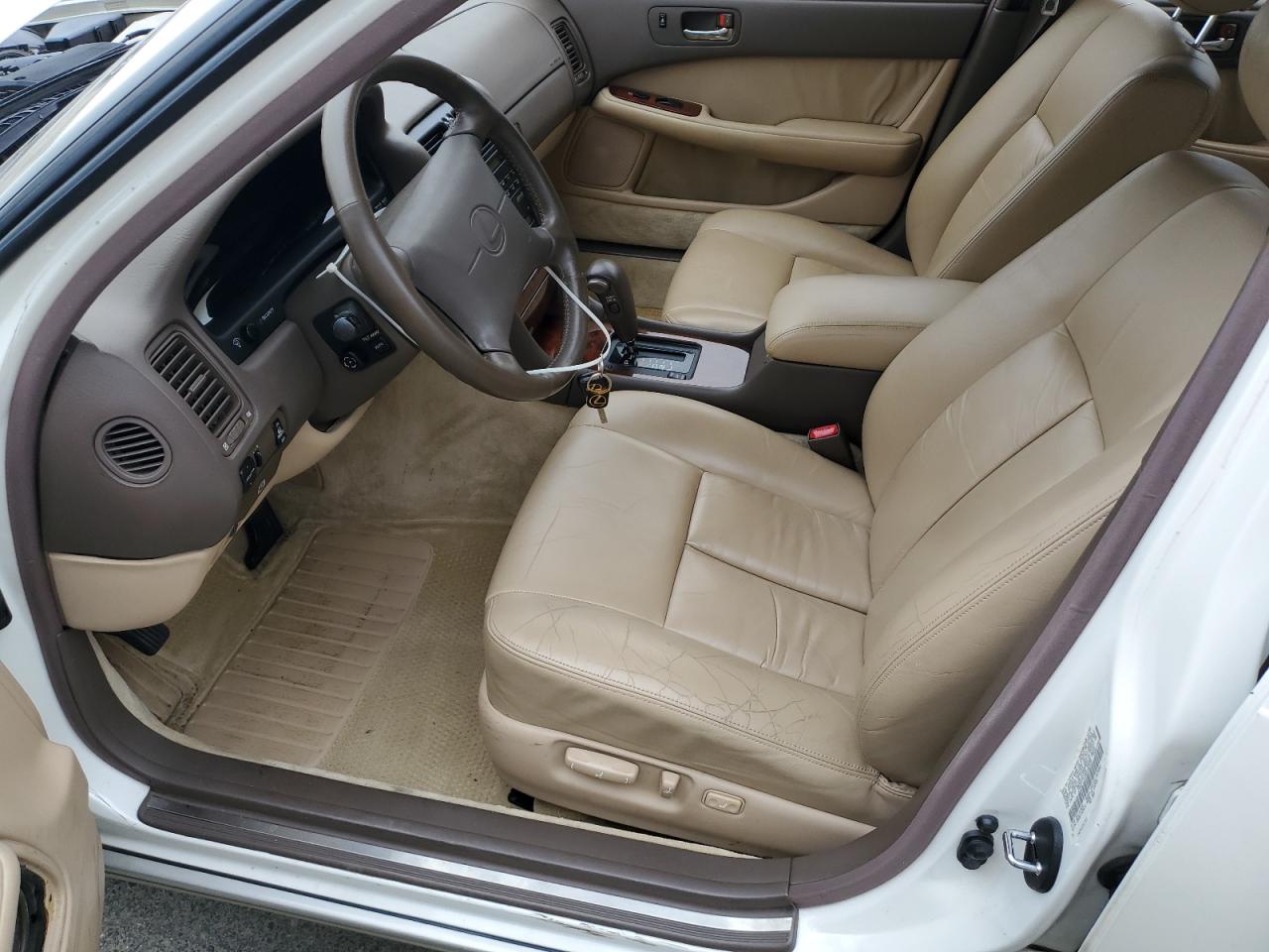 1994 Lexus Ls 400 VIN: JT8UF11E5R0196318 Lot: 86112545