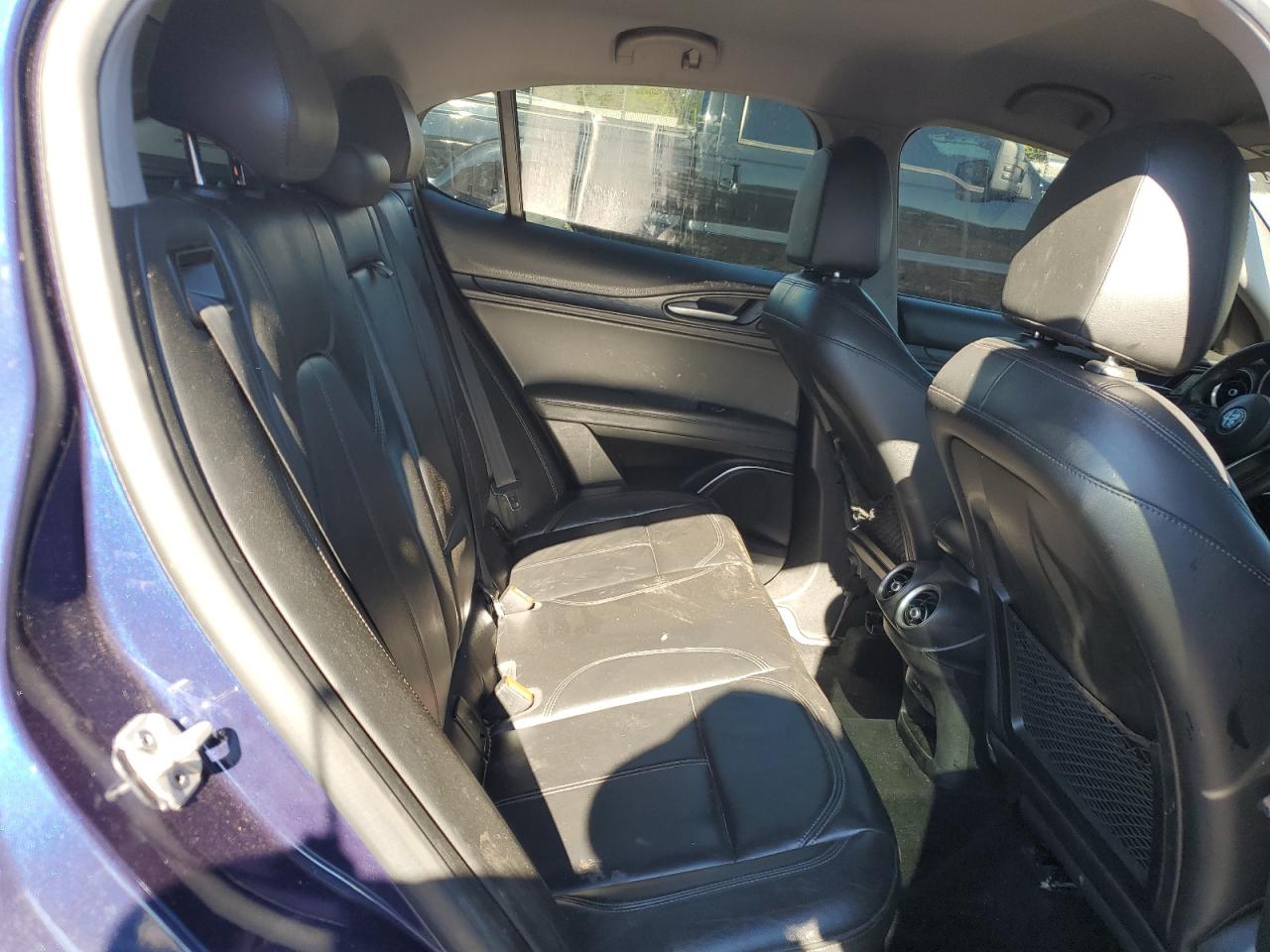 2019 Alfa Romeo Stelvio VIN: ZASPAKAN1K7C31556 Lot: 82388665