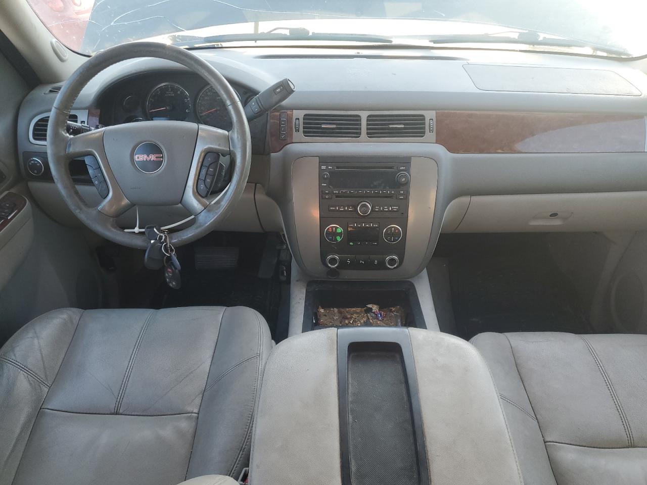 2013 GMC Yukon Xl C1500 Slt VIN: 1GKS1KE00DR350129 Lot: 82454215