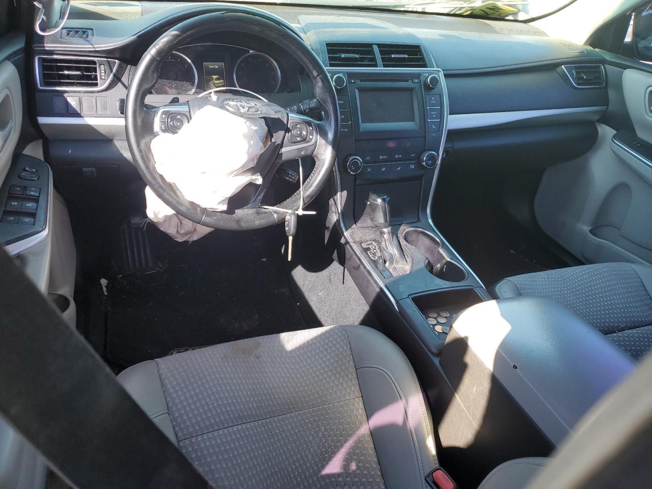 2015 Toyota Camry Le VIN: 4T1BF1FK7FU065284 Lot: 85755105