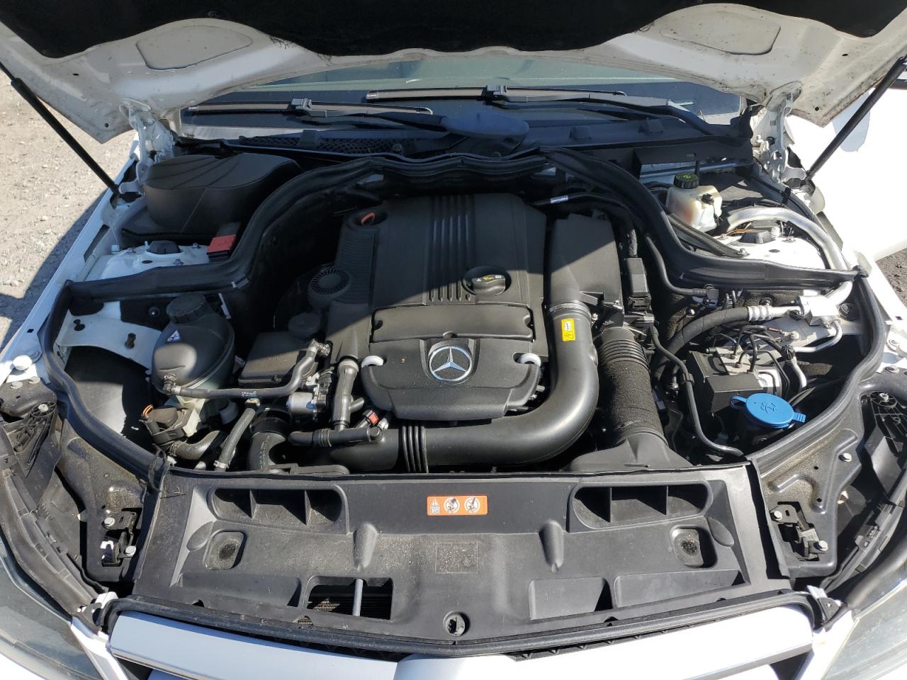 2013 Mercedes-Benz C 250 VIN: WDDGJ4HB1DG077729 Lot: 82213575