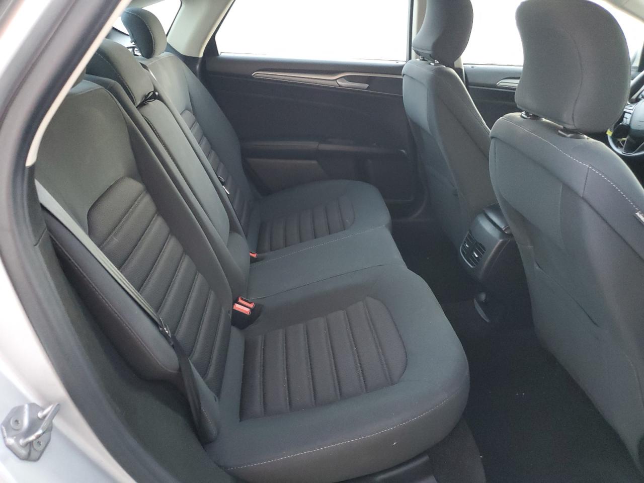 2019 Ford Fusion Se VIN: 3FA6P0HD7KR187355 Lot: 90923875