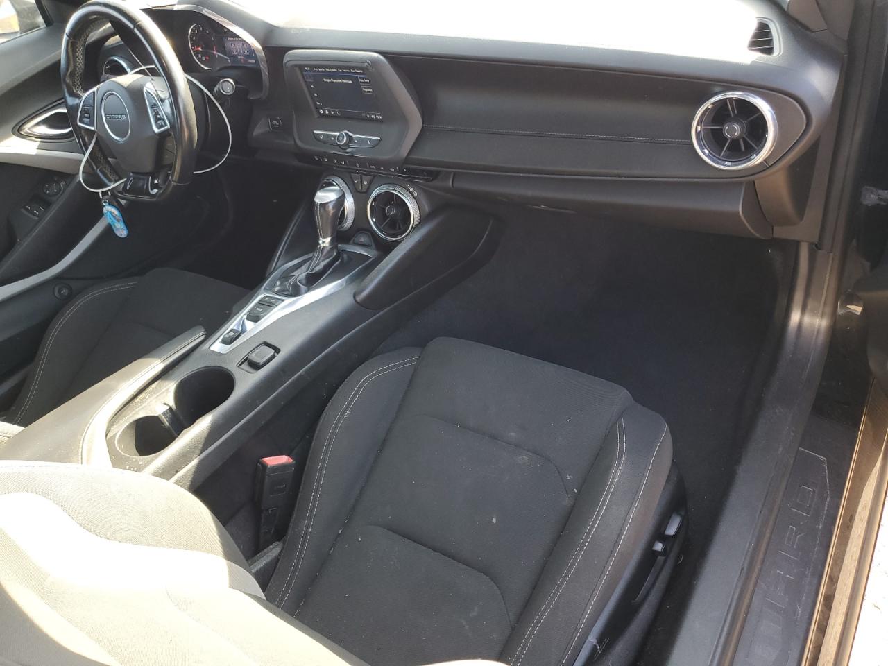 2019 Chevrolet Camaro Ls VIN: 1G1FB1RS3K0106940 Lot: 82202825