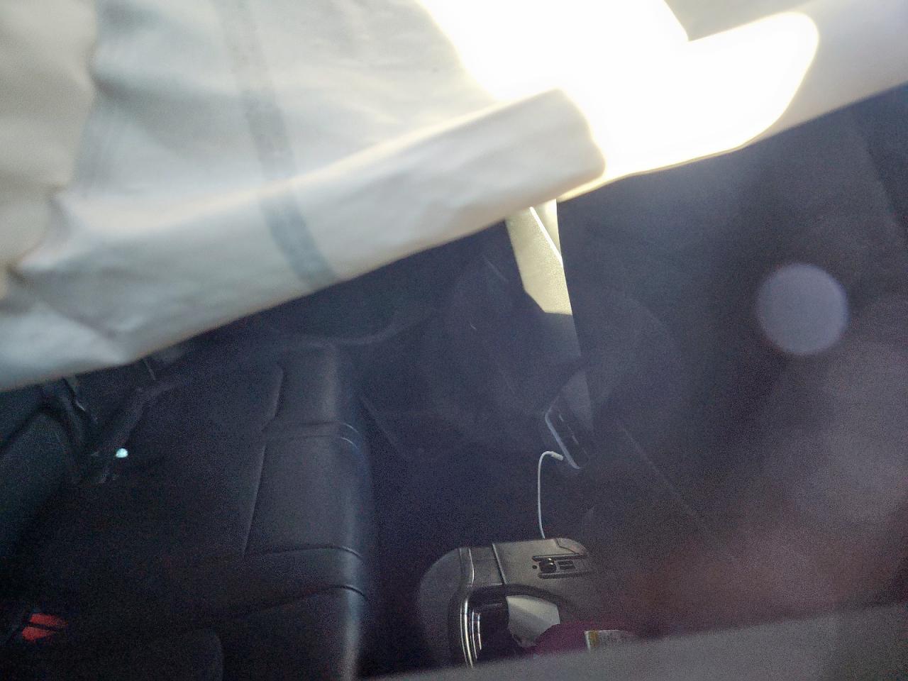 2022 Tesla Model Y VIN: 7SAYGDEF5NF393220 Lot: 90219035