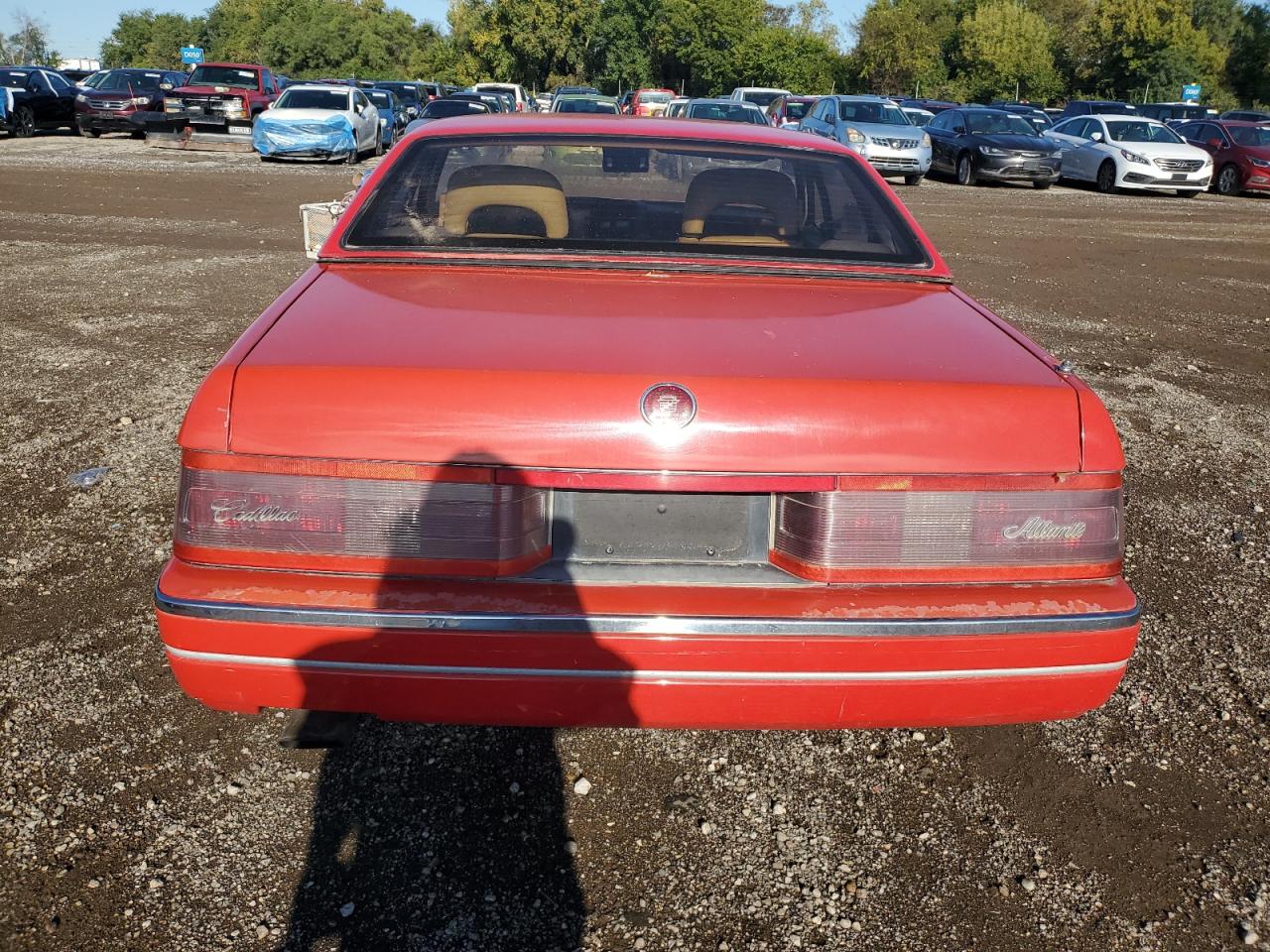 1987 Cadillac Allante VIN: 1G6VR3171HU102827 Lot: 85000855