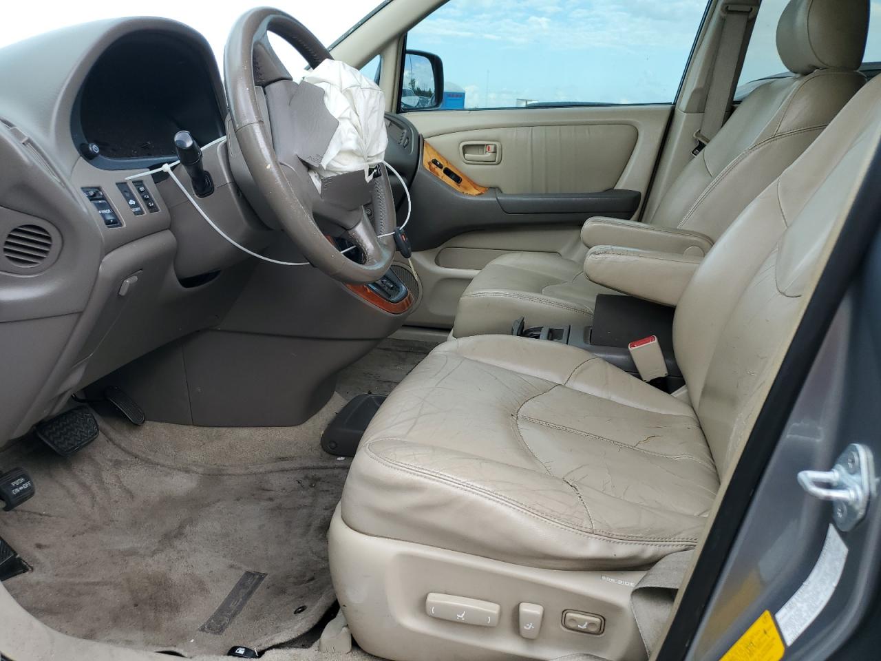 2000 Lexus Rx 300 VIN: JT6GF10U3Y0063439 Lot: 84723915