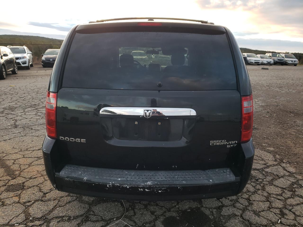 2010 Dodge Grand Caravan Sxt VIN: 2D4RN5D17AR126911 Lot: 86335605