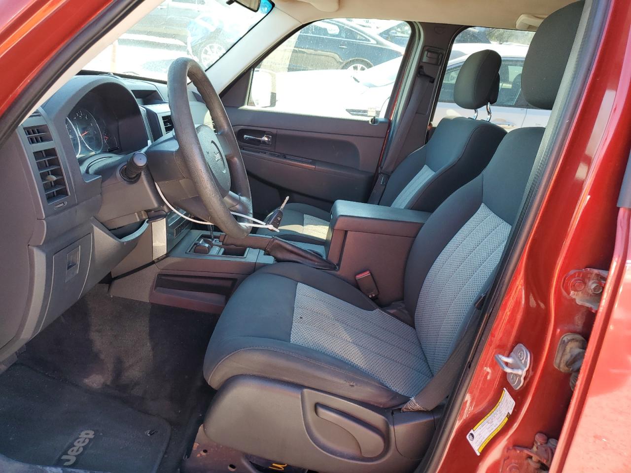 2010 Jeep Liberty Sport VIN: 1J4PN2GK7AW153633 Lot: 82364005