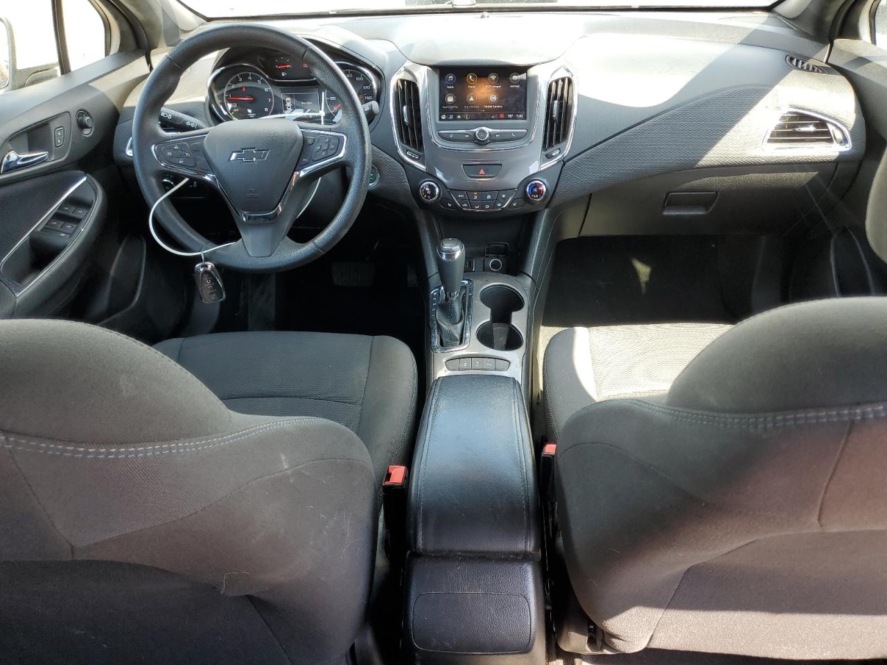 2019 Chevrolet Cruze Lt VIN: 3G1BE6SM9KS579863 Lot: 85371175