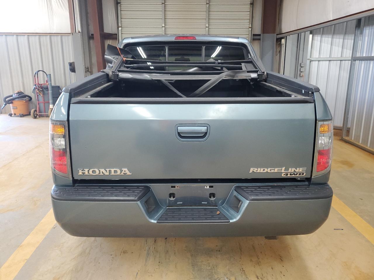 2006 Honda Ridgeline Rts VIN: 2HJYK16496H552044 Lot: 82380275