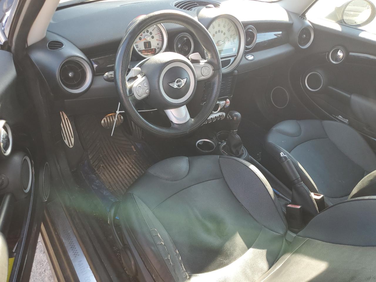 2009 Mini Cooper S VIN: WMWMF73559TW85914 Lot: 87021245