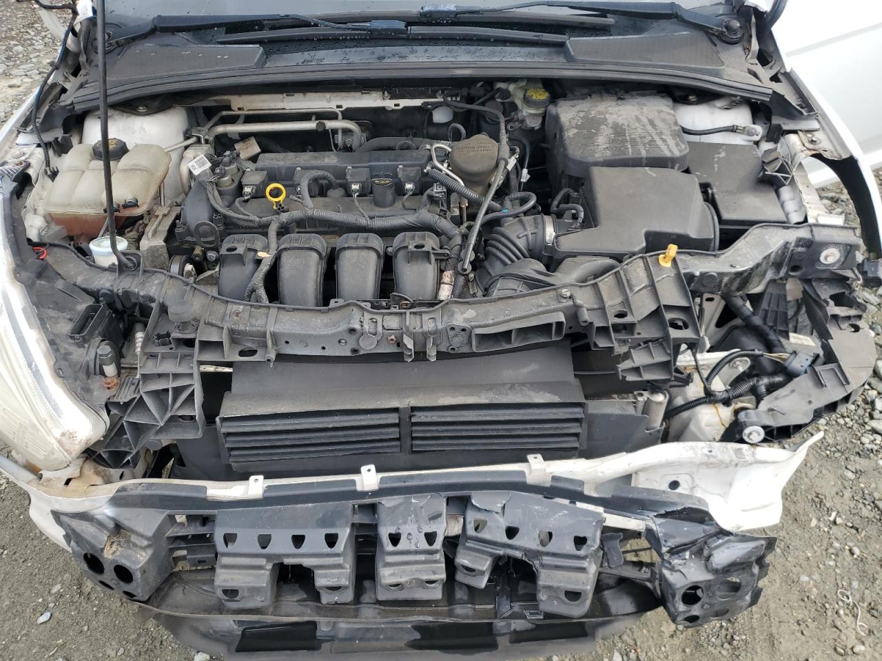 2016 Ford Focus S VIN: 1FADP3E28GL257141 Lot: 85765495