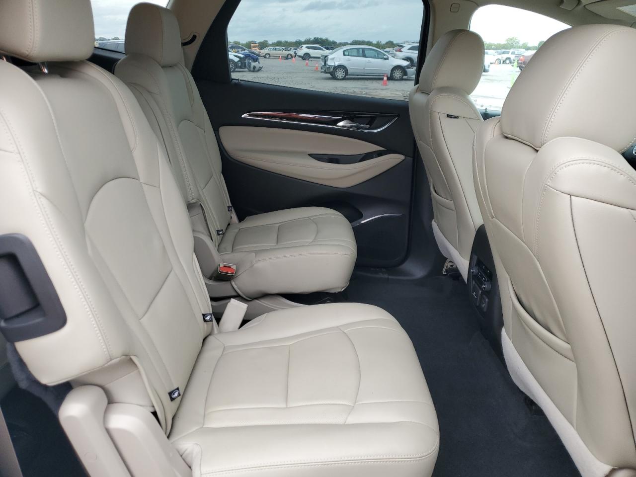 2019 Buick Enclave Essence VIN: 5GAERBKW4KJ221348 Lot: 81612865