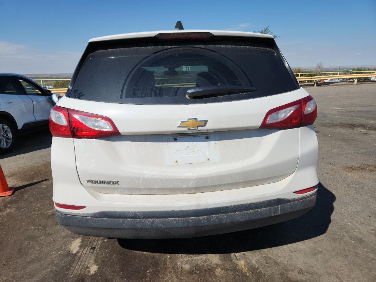 2020 Chevrolet Equinox Ls VIN: 3GNAXHEV8LS576829 Lot: 85917495