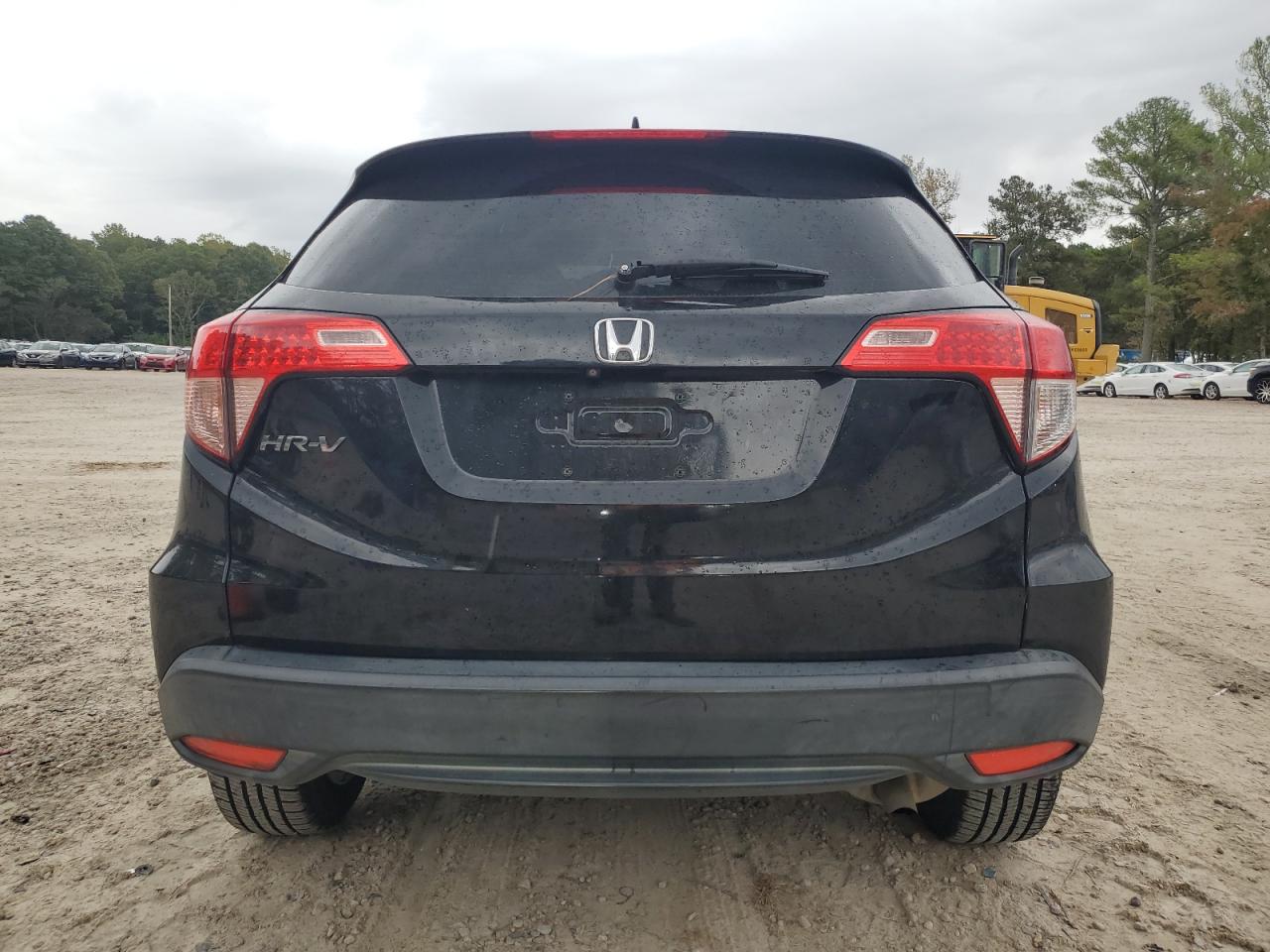 2016 Honda Hr-V Lx VIN: 3CZRU5H30GM743430 Lot: 85927635