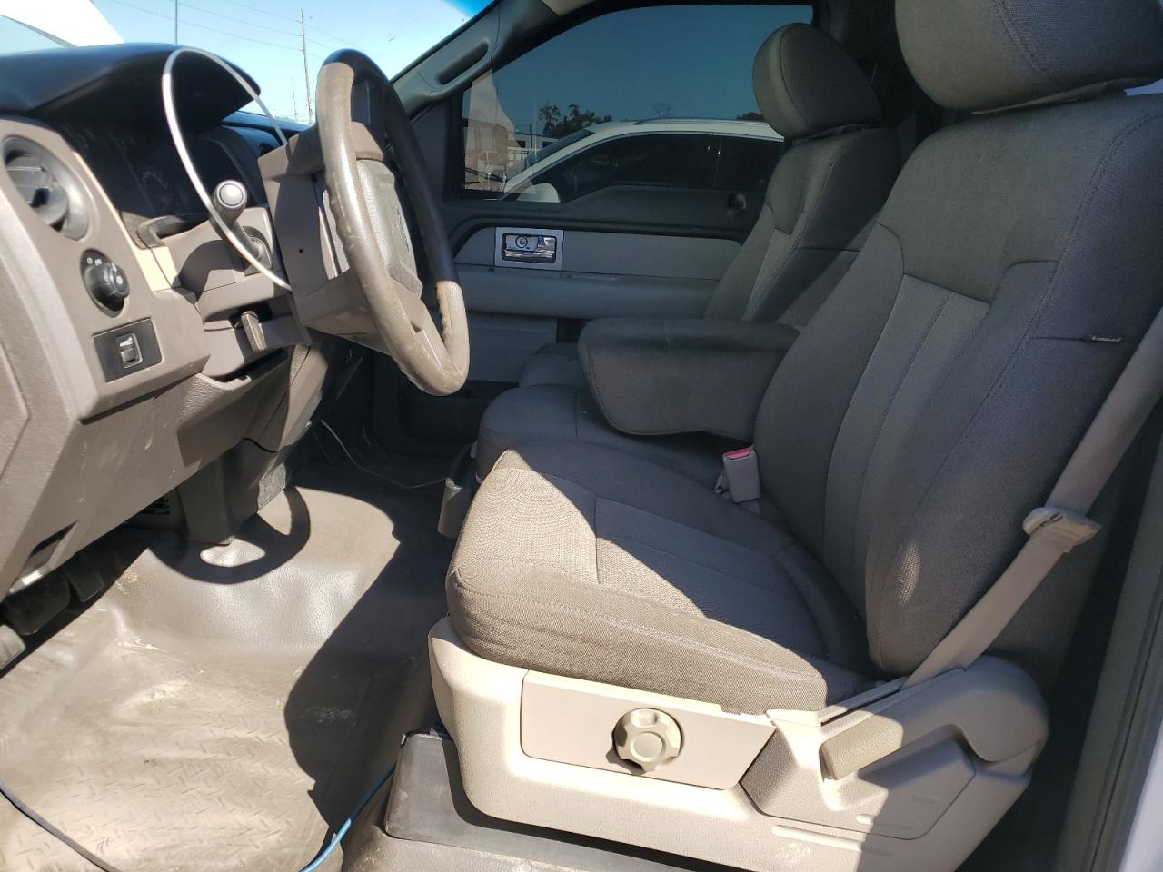 2010 Ford F150 VIN: 1FTMF1CW4AKB85083 Lot: 86429715