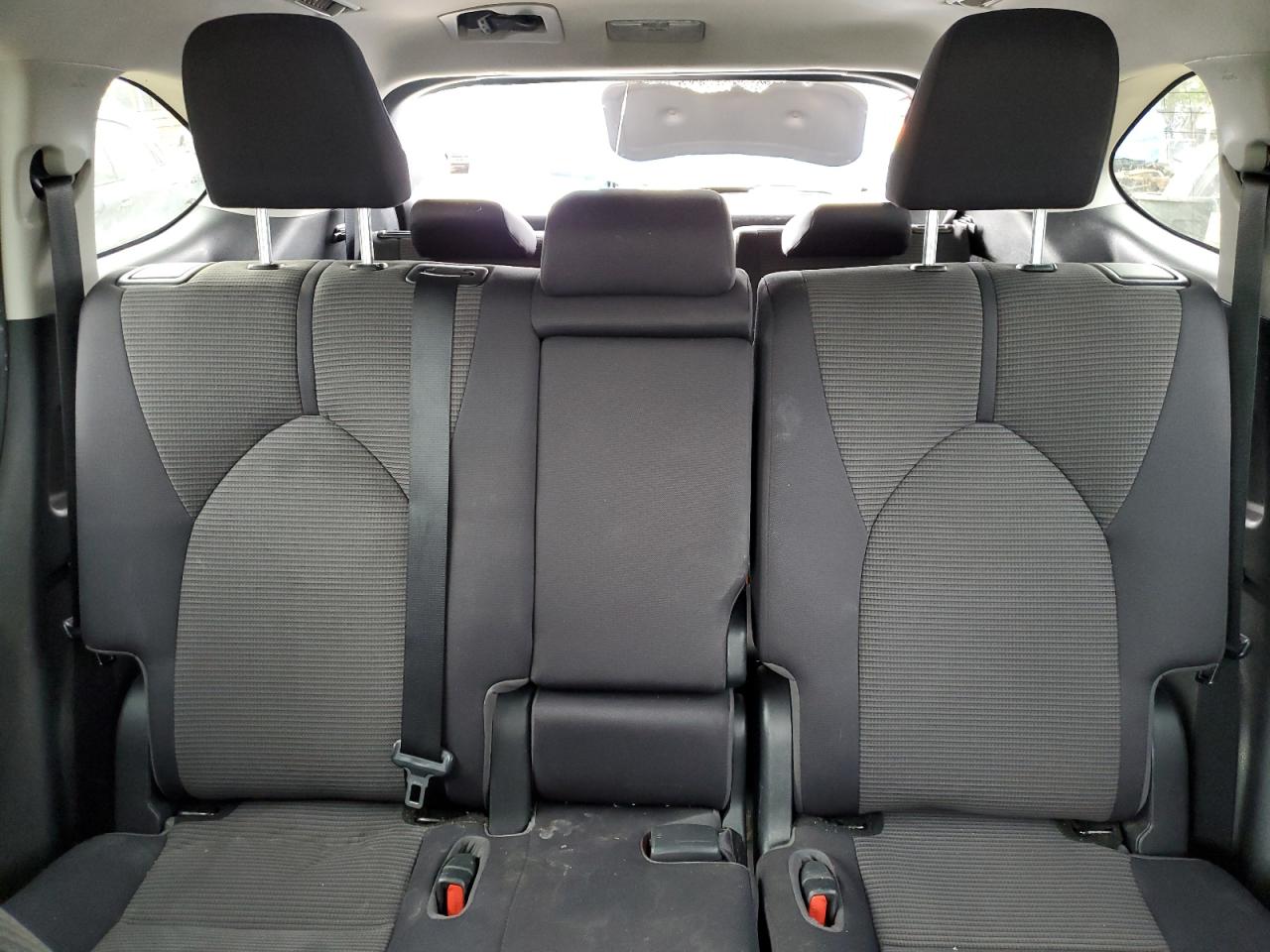 2021 Toyota Highlander L VIN: 5TDBZRBH6MS544804 Lot: 82340505
