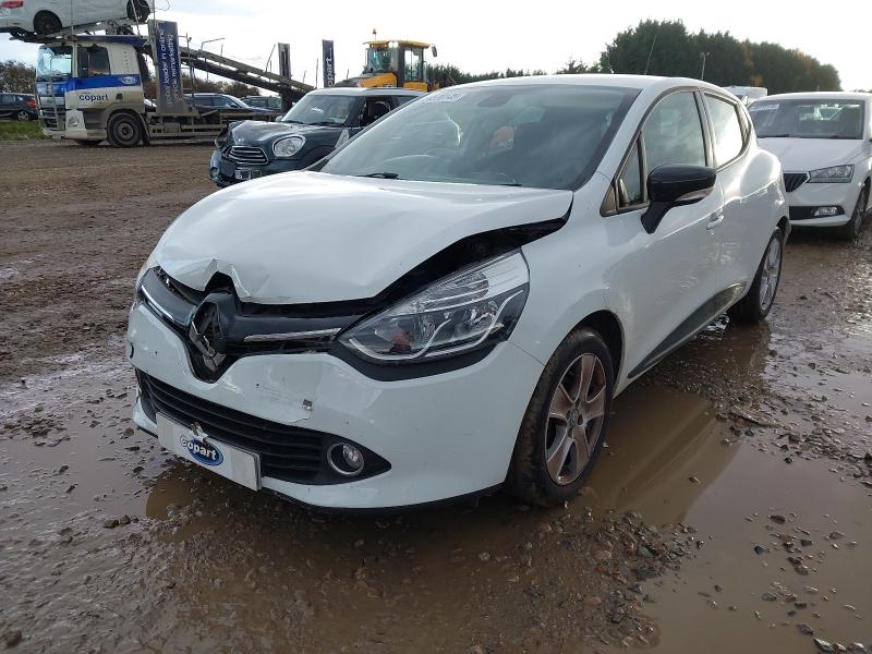 2015 RENAULT CLIO 1.2 16V DYNAMIQUE MEDIANAV 5DR for sale at Copart WISBECH
