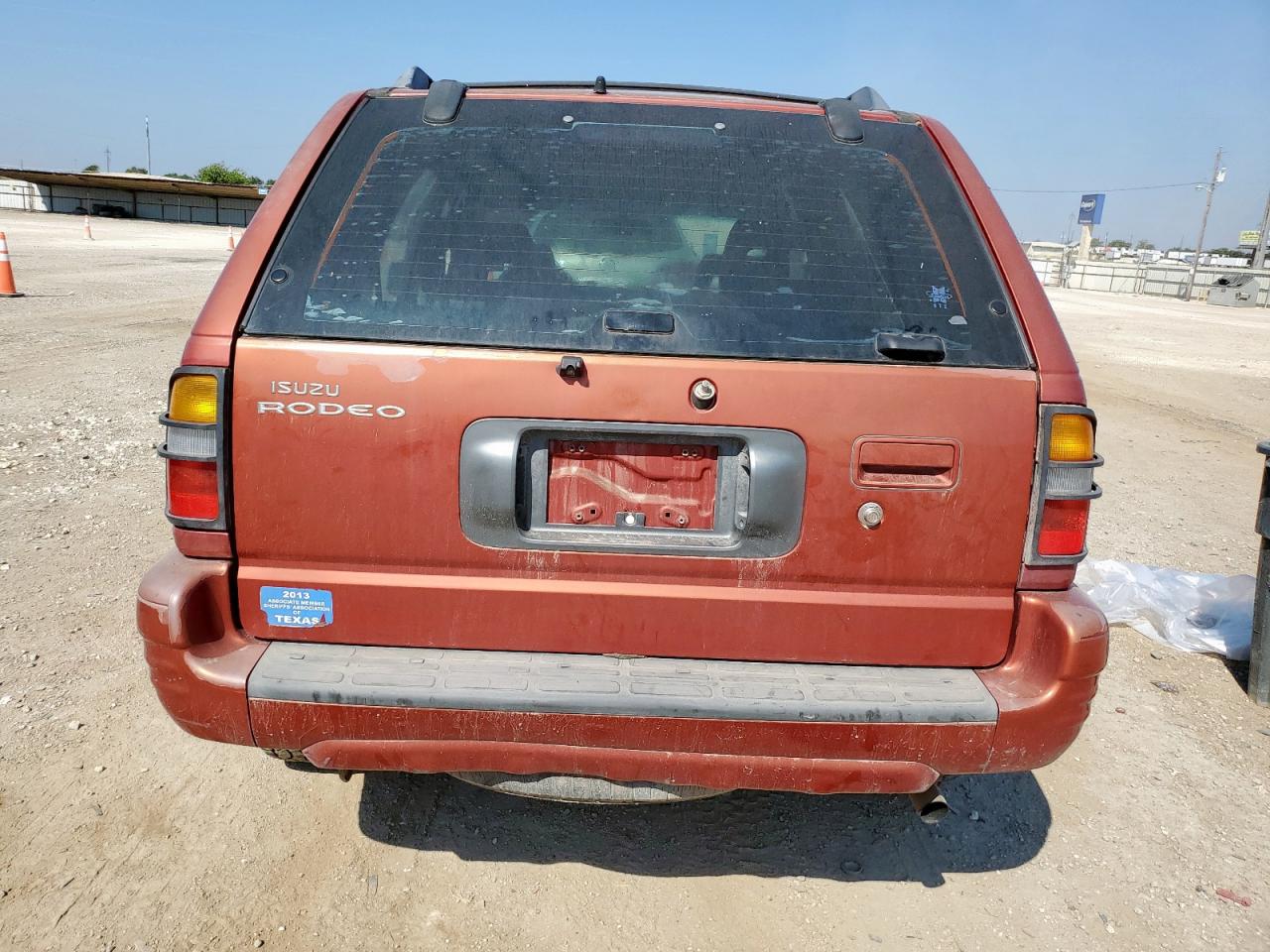 1999 Isuzu Rodeo S VIN: 4S2CK58W1X4381698 Lot: 84927445