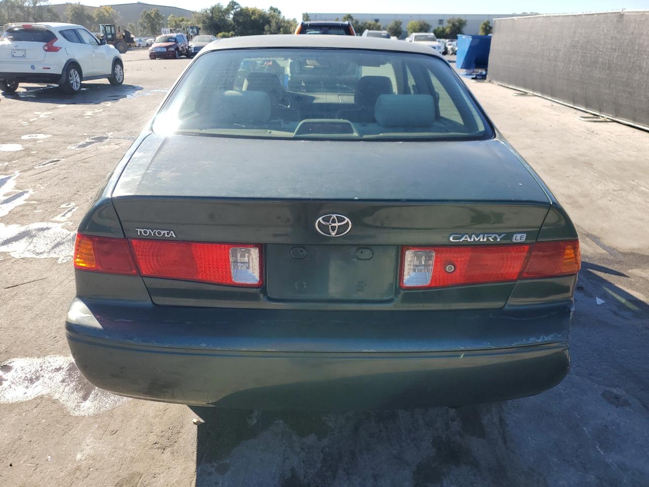 2000 Toyota Camry Ce VIN: 4T1BG22K3YU923748 Lot: 90930425