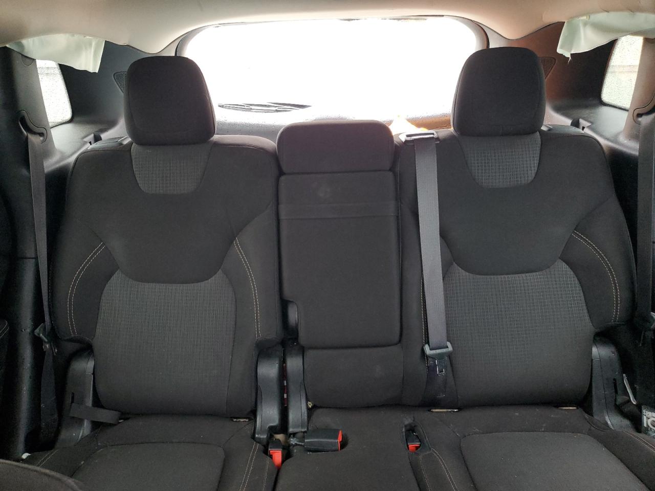 2016 Jeep Cherokee Latitude VIN: 1C4PJMCS0GW139794 Lot: 86122725