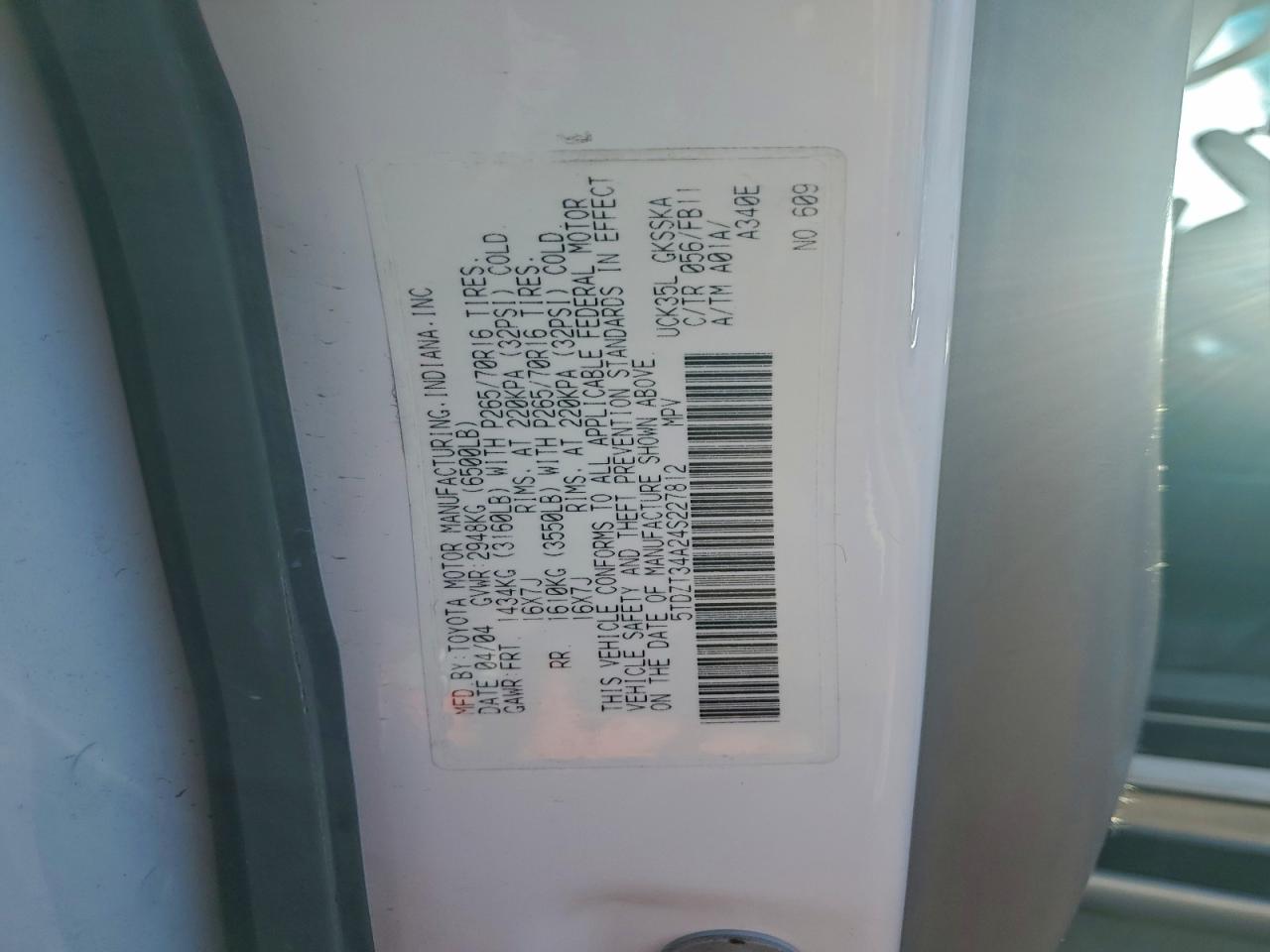 2004 Toyota Sequoia Sr5 VIN: 5TDZT34A24S227812 Lot: 89933115