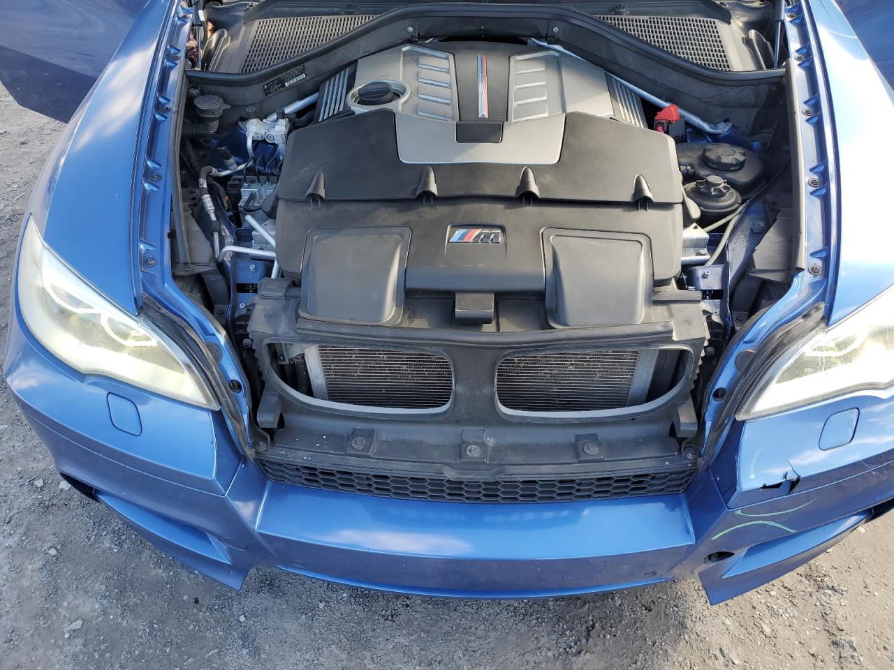 Фото: 5YMGZ0C59E0C40676