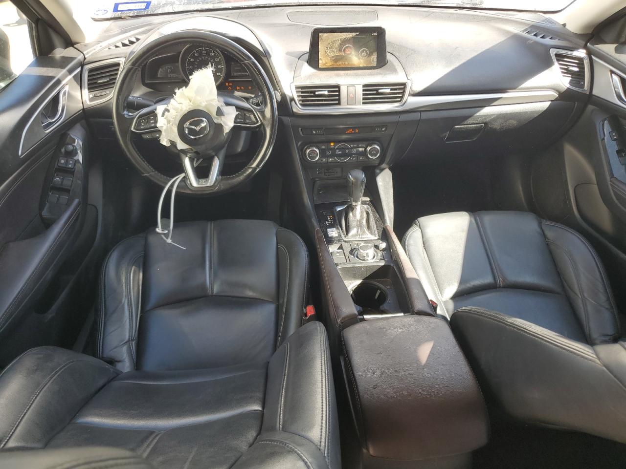 2018 Mazda 3 Touring VIN: 3MZBN1L38JM209682 Lot: 87462925