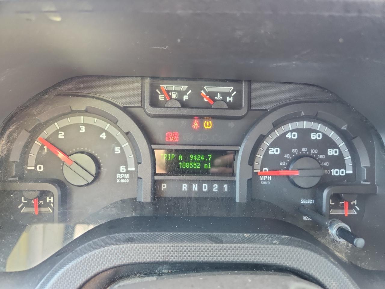 2011 Ford Econoline E350 Super Duty Wagon VIN: 1FBSS3BL6BDB21823 Lot: 86443595