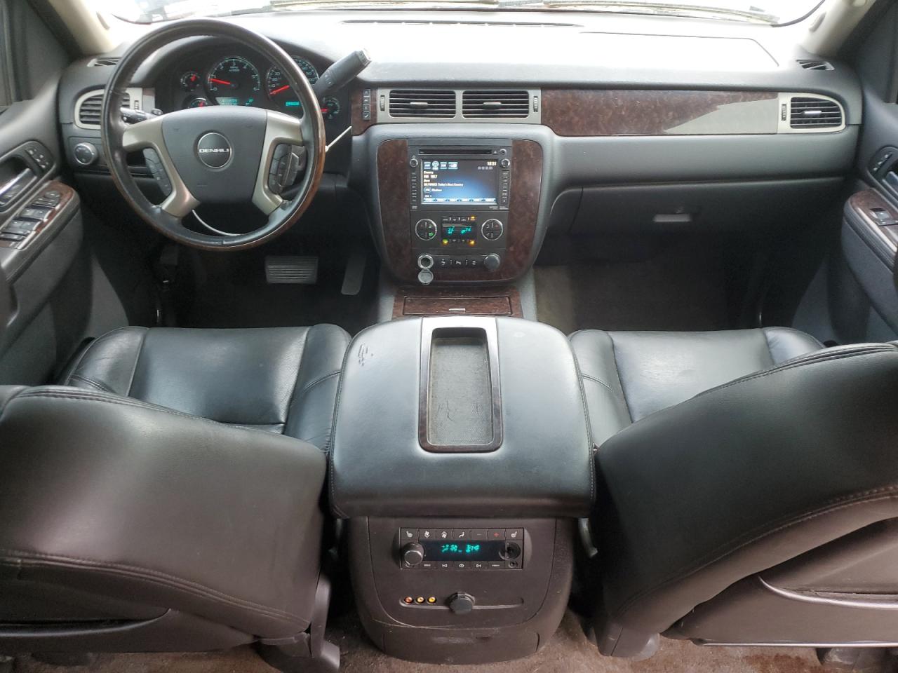 2014 GMC Yukon Denali VIN: 1GKS2EEF7ER110757 Lot: 82423525