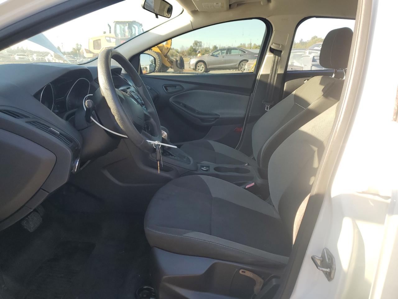 2012 Ford Focus S VIN: 1FAHP3E24CL461138 Lot: 85151625