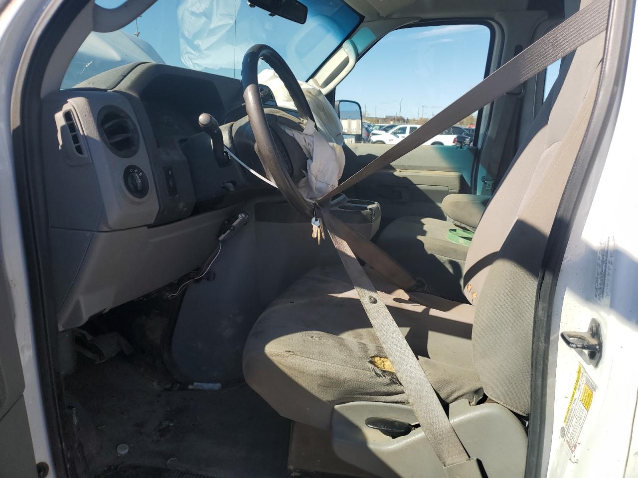 2013 Ford E250 Delivery Van VIN: 1FTNE2EW8DDA26084 Lot: 87186055