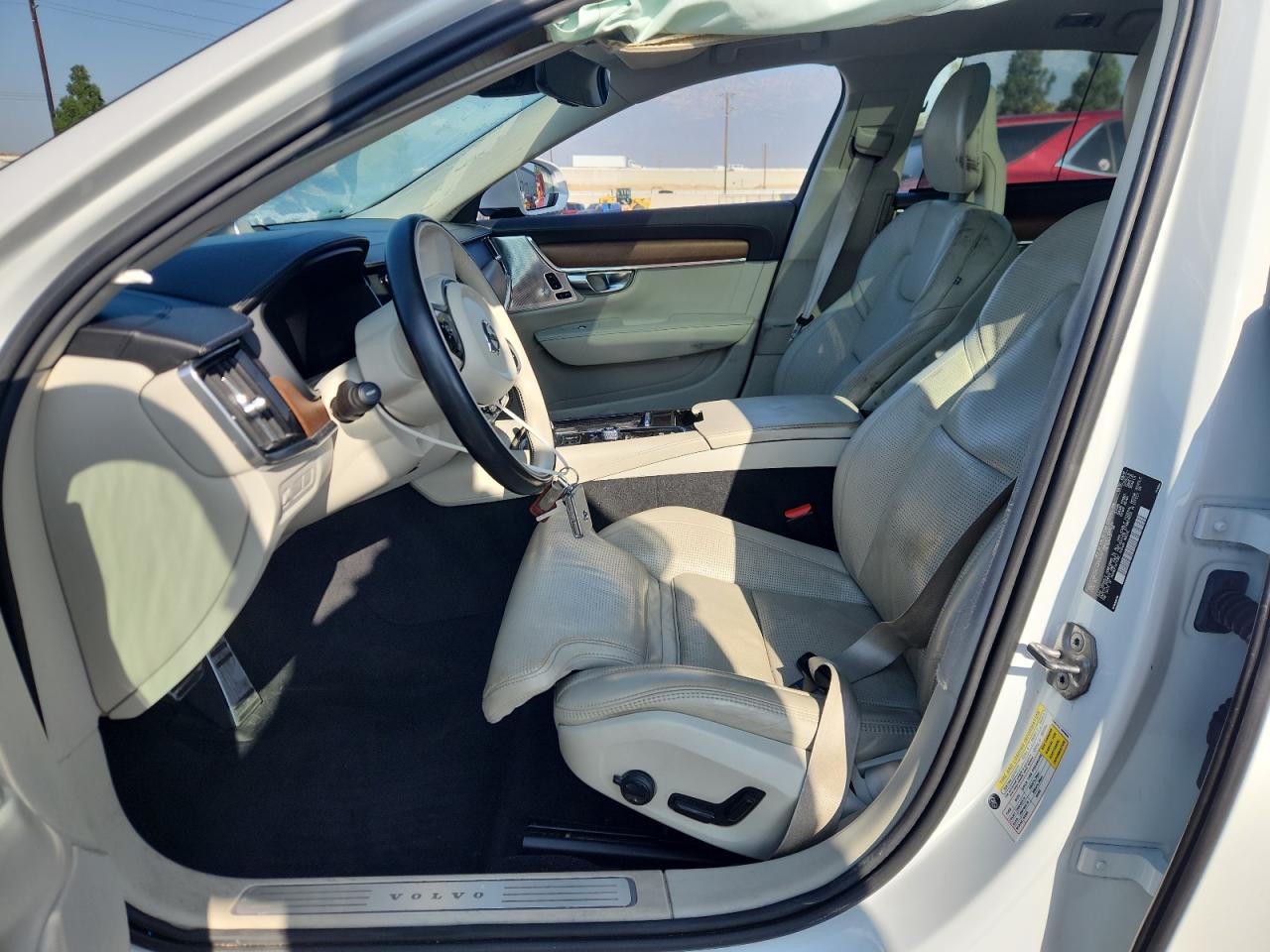 2018 Volvo S90 T8 Inscription VIN: LVYBC0AL4JP034307 Lot: 85292175