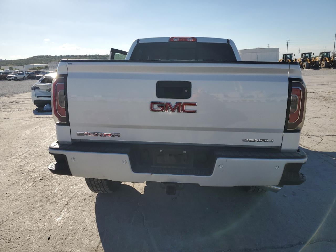 2017 GMC Sierra K1500 Denali VIN: 3GTU2PEC0HG507513 Lot: 81984425