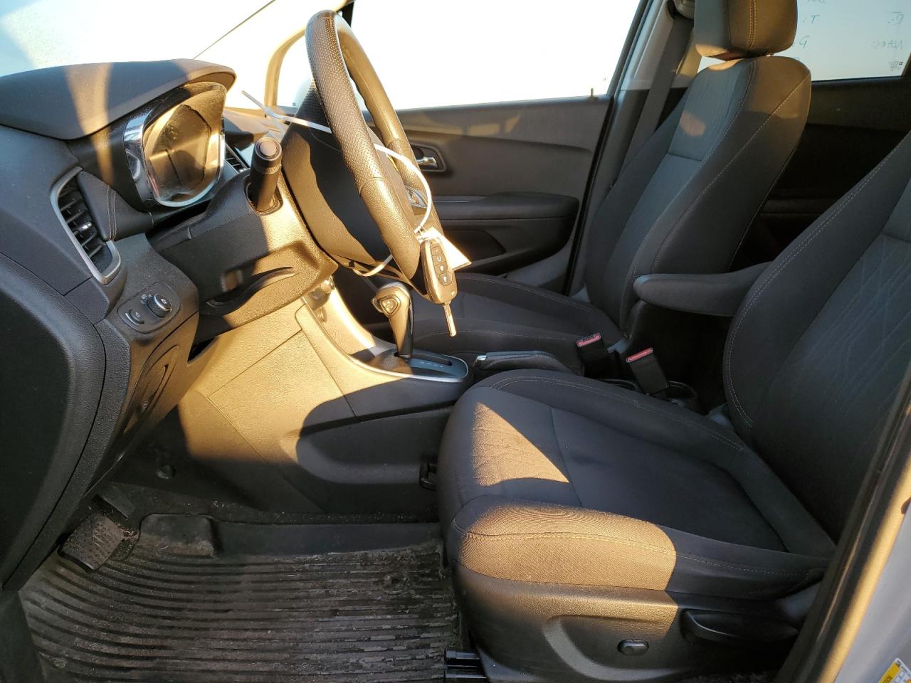 2019 Chevrolet Trax 1Lt VIN: 3GNCJLSB9KL363193 Lot: 90512315