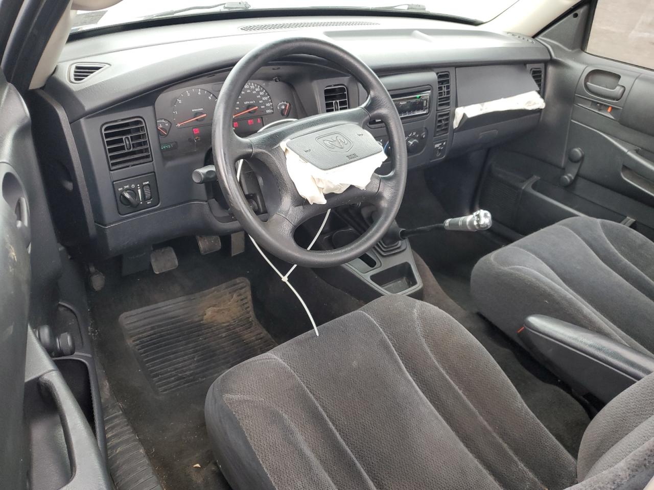 2004 Dodge Dakota Sxt VIN: 1D7FL16K94S554377 Lot: 82473275