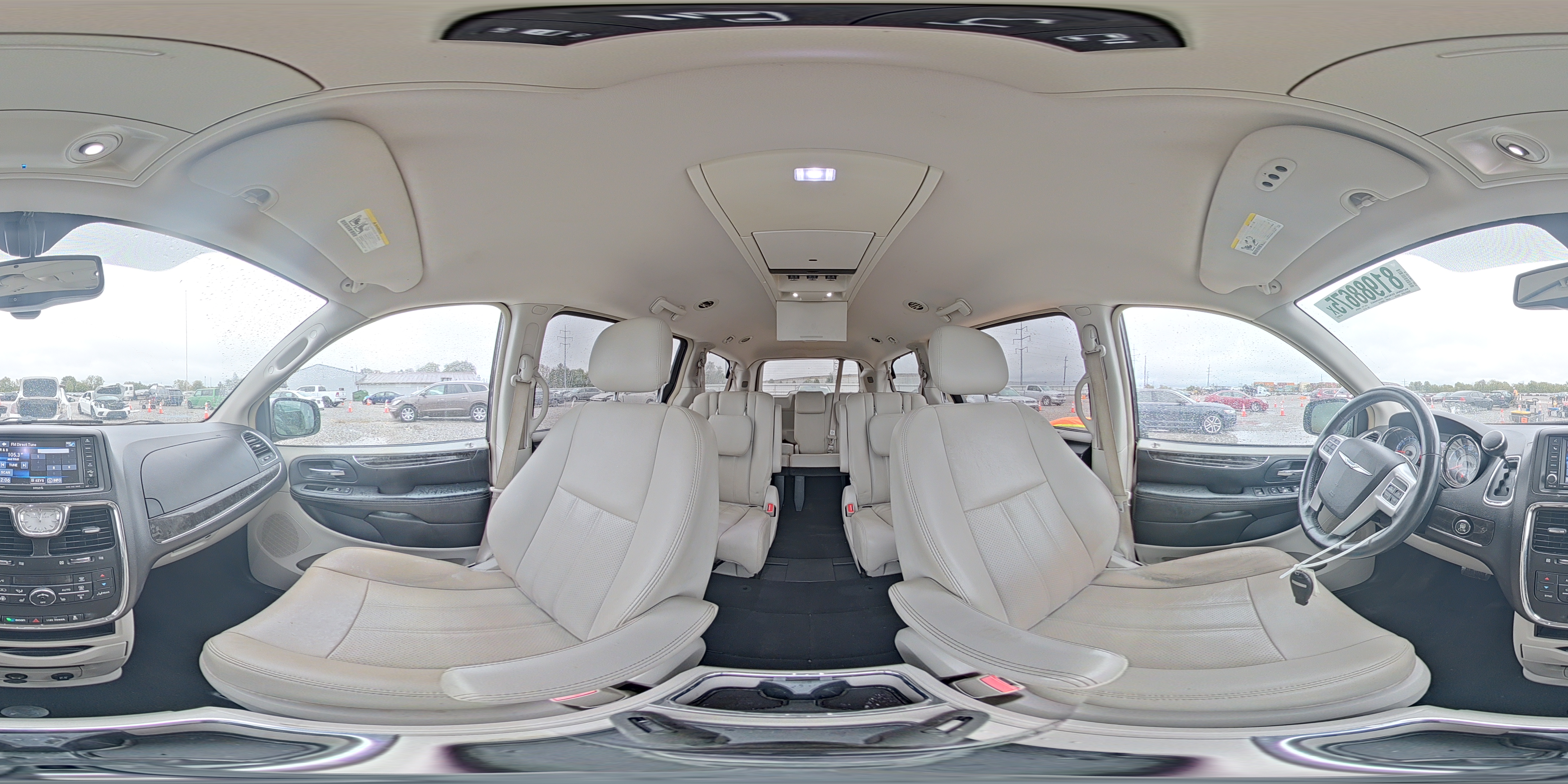 2015 Chrysler Town & Country Touring L VIN: 2C4RC1CG9FR521777 Lot: 81988675