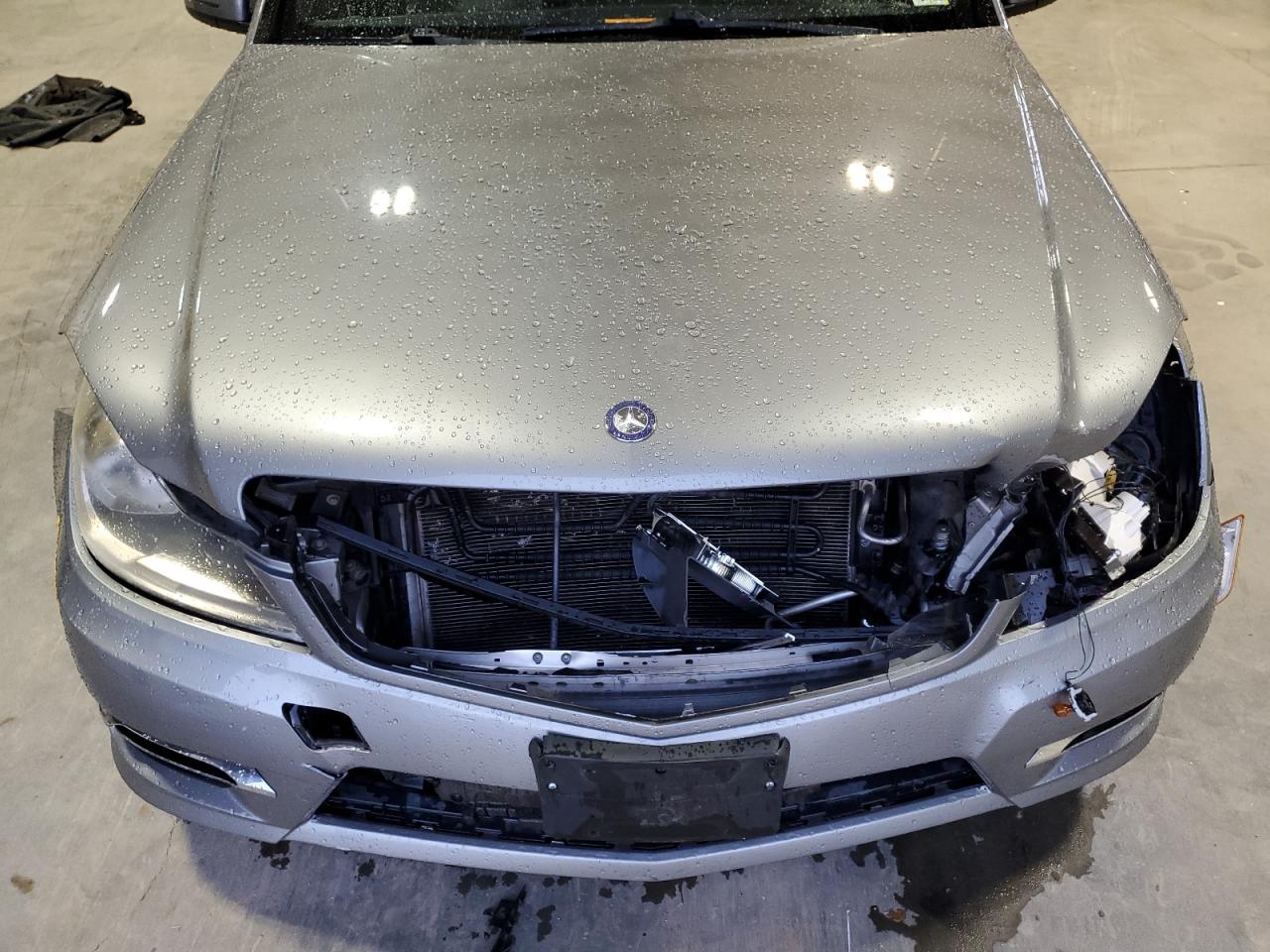 2014 Mercedes-Benz C 250 VIN: WDDGF4HB3EG244305 Lot: 89653605