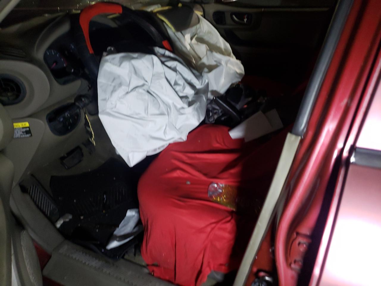 2004 Hyundai Santa Fe Gl VIN: U70537 Lot: 86542375