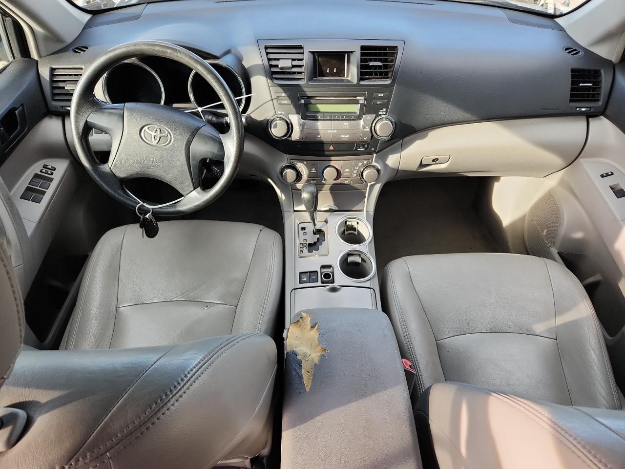 2010 Toyota Highlander VIN: 5TDBK3EH6AS013322 Lot: 85549785