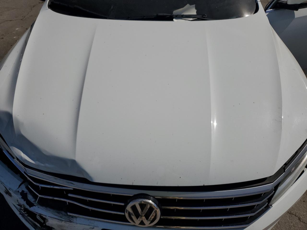 2018 Volkswagen Passat Sel Premium VIN: 1VWCA7A35JC030118 Lot: 85719795