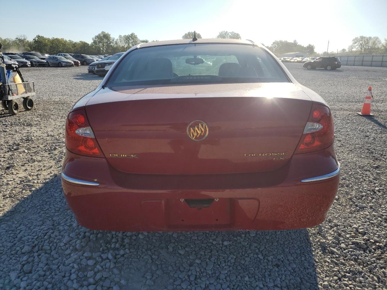 2008 Buick Lacrosse Cx VIN: 2G4WC582581247370 Lot: 81978045