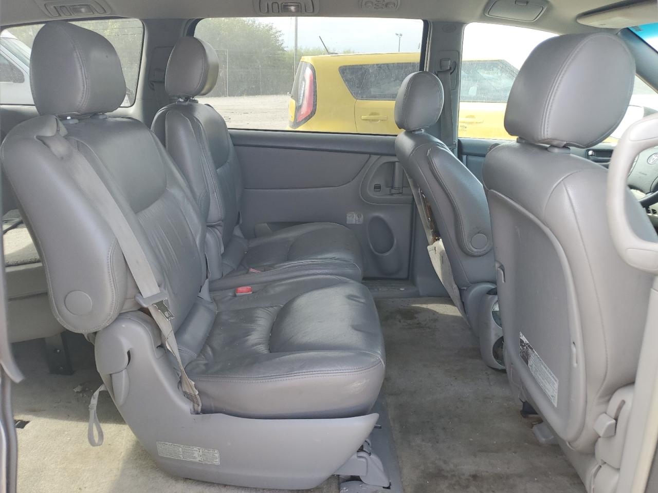 2005 Toyota Sienna Ce VIN: 5TDZA23C15S241060 Lot: 86593815