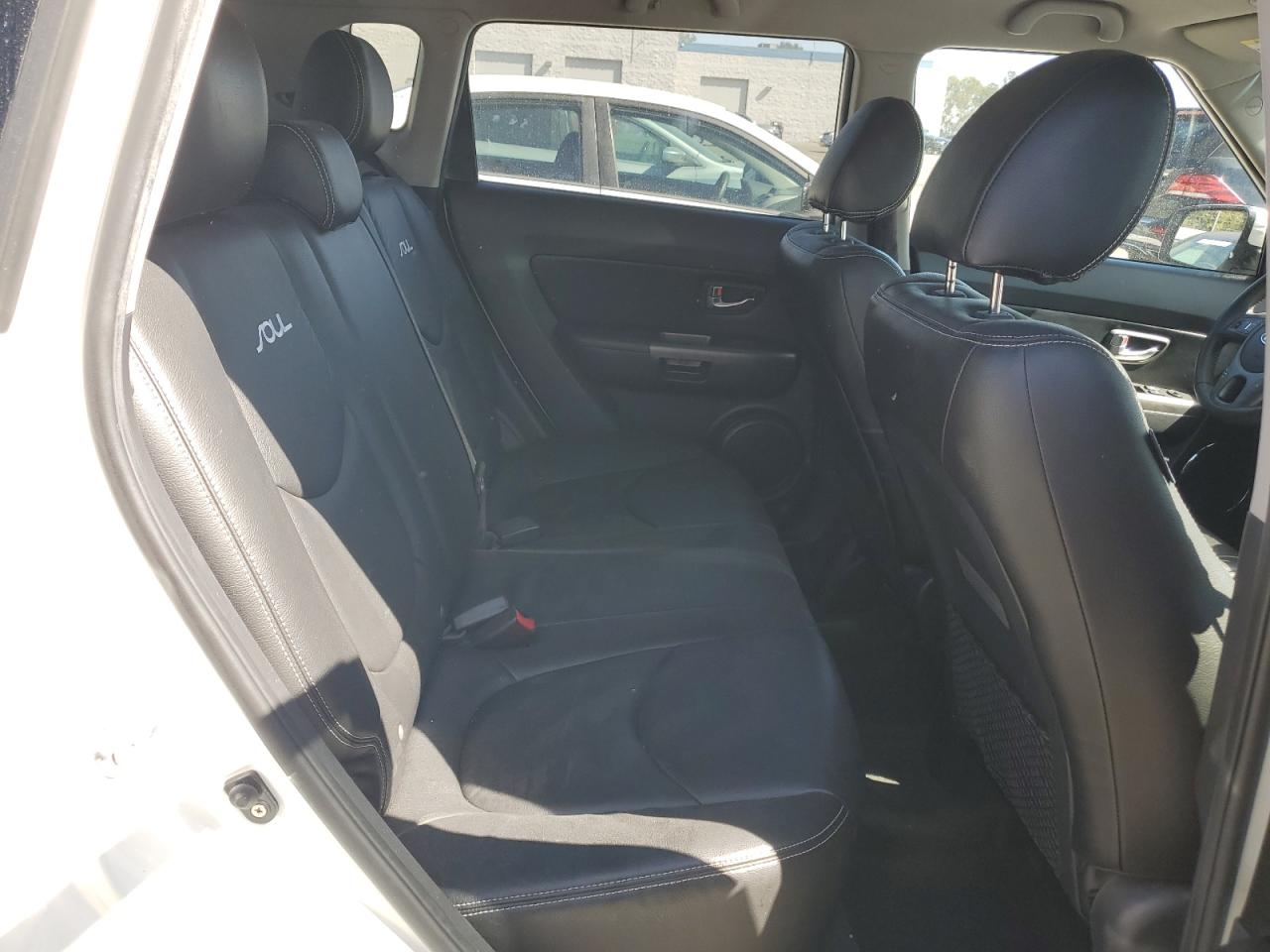 2012 Kia Soul + VIN: KNDJT2A62C7420798 Lot: 85304345