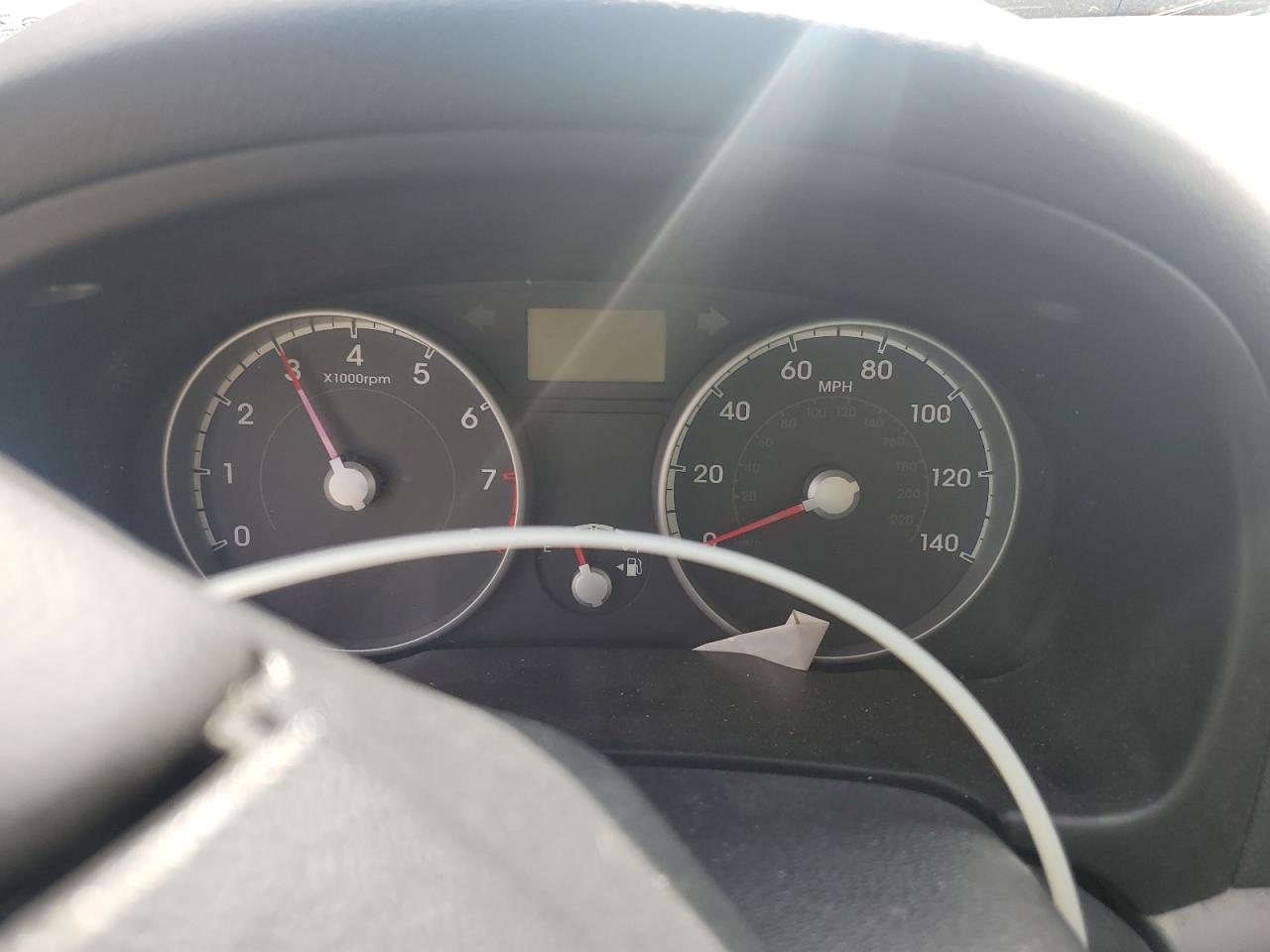 2010 Hyundai Accent Se VIN: KMHCN3AC6AU171267 Lot: 82374655