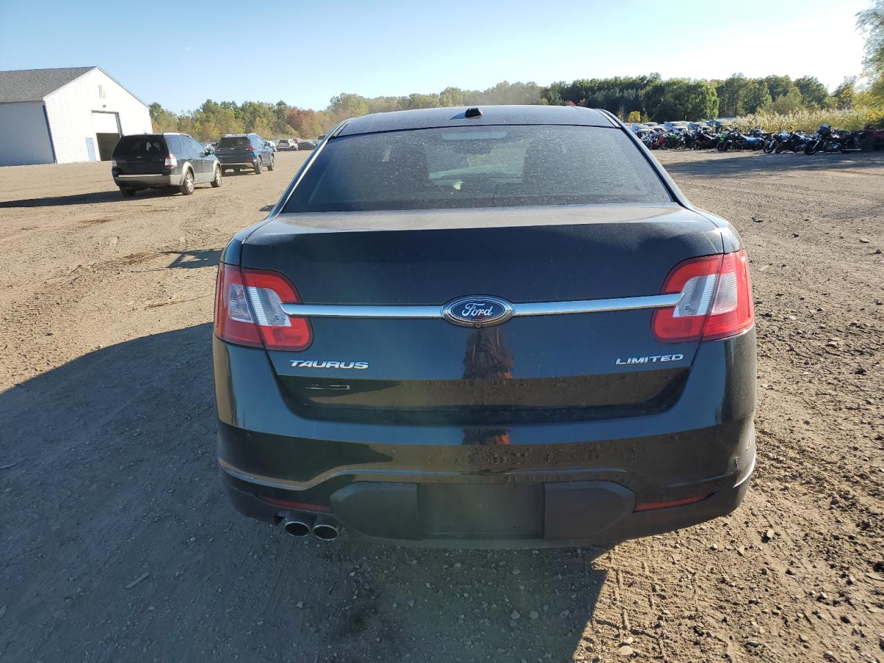 2011 Ford Taurus Limited VIN: 1FAHP2FW4BG102097 Lot: 86547225