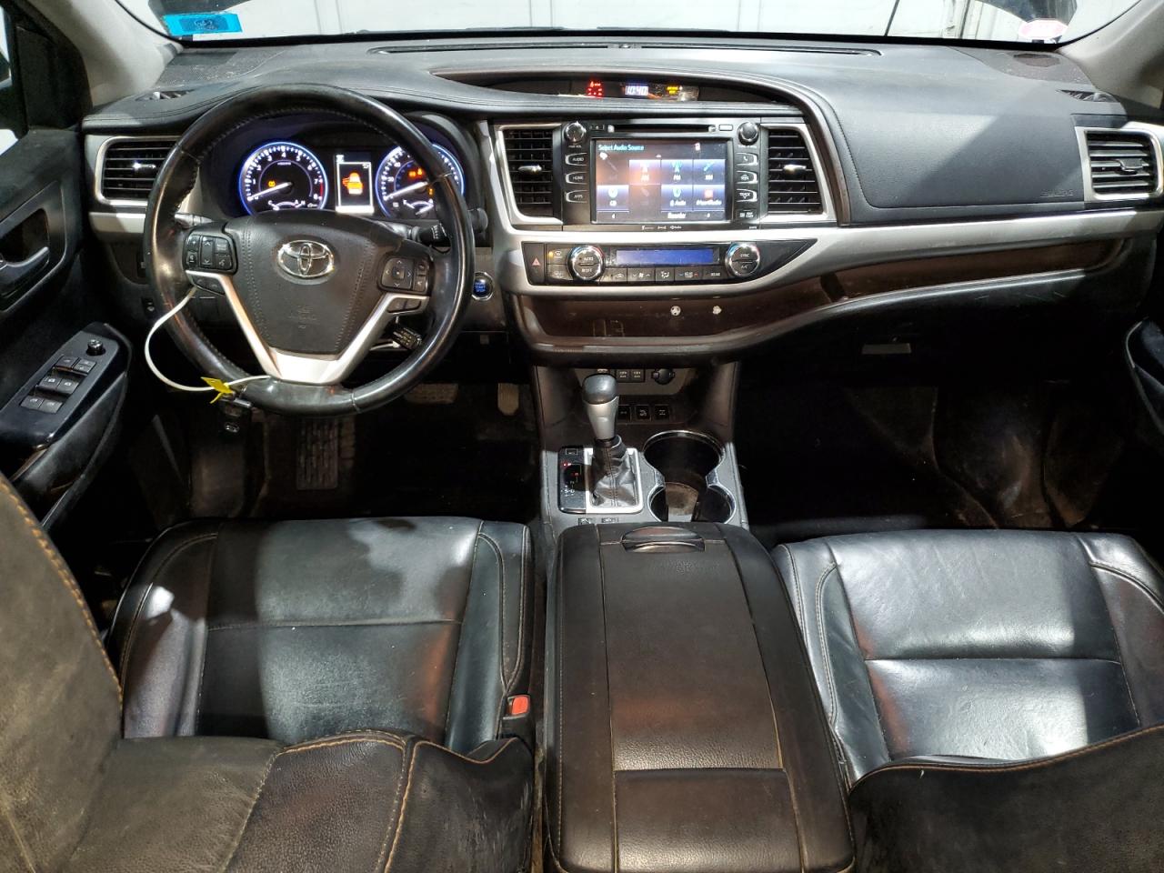 2017 Toyota Highlander Se VIN: 5TDJZRFH0HS518551 Lot: 85749155