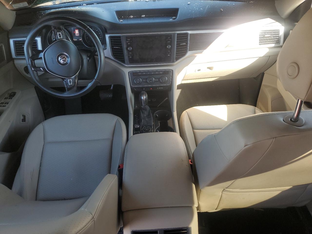 2018 Volkswagen Atlas Se VIN: 1V2LR2CA7JC596211 Lot: 82379395