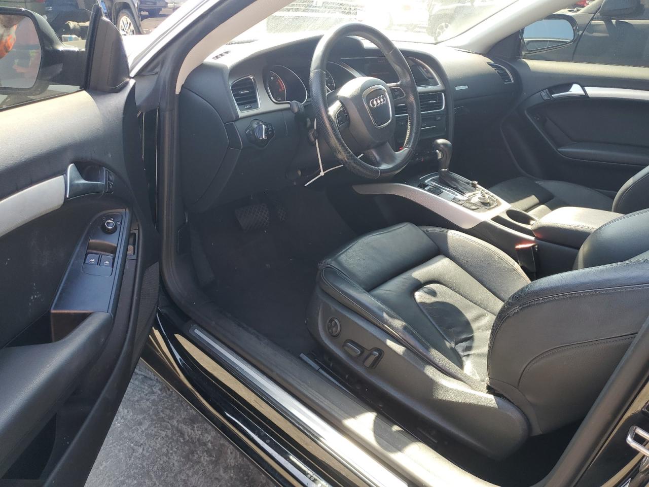 2011 Audi A5 Premium Plus VIN: WAULFAFR7BA026323 Lot: 82263365