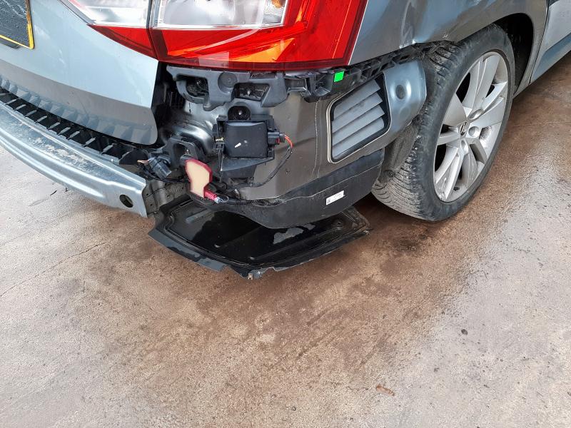 2021 SKODA SUPERB 2.0 TDI CR SE TECHNOLOGY 5DR